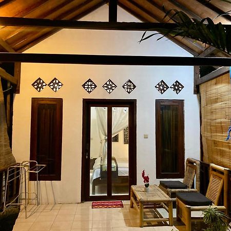 Zoe Bungalows Gili Trawangan Exterior foto